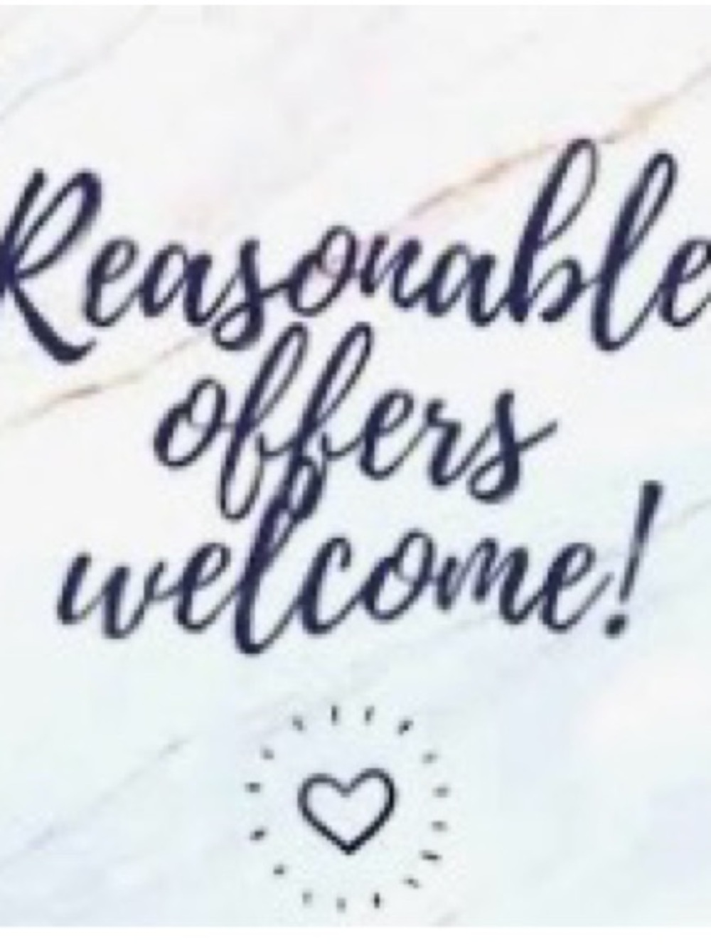 I ACCEPT ALL REASONABLE OFFERS AND I DO DISCOUNTED SHIPPING!!